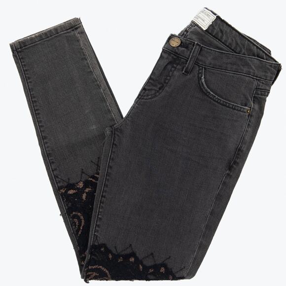 Current/Elliott Black Lace Detail Skinny Jeans Size 28 - Picture 3 of 7